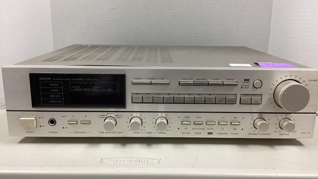 Denon tuner / amp, model DRA-750. Turns on. Not