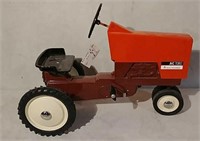 1975 Ertl Allis Chalmers 7080 Pedal Tractor