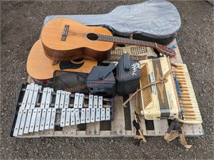 Lot- Musical Instruments & Equipment