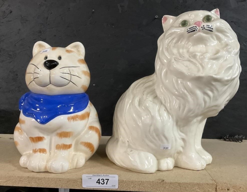 Large Ceramic Cat & Cookie Jar.
