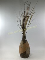 Flower vase with dried flowers
