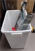 Under Cabinet Pull-Out Waste Basket