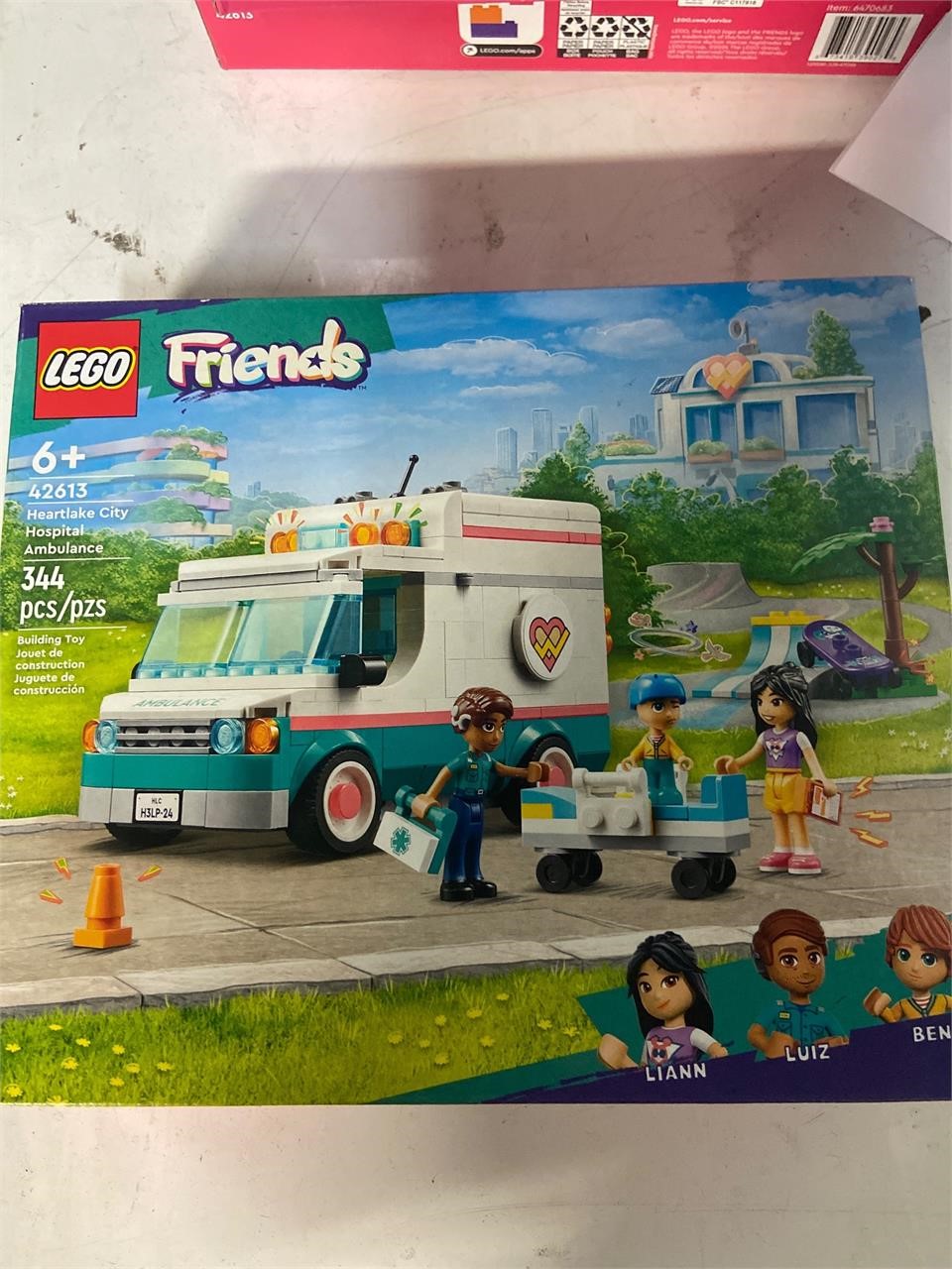 $34 Lego 42613 friends ambulance