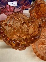 LOT OF AMBER GLASS BOWLS AND CANDY DISHES