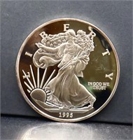 8oz 1995 liberty silver round