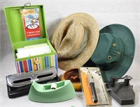 Tiley & Straw Hats, Greeting Cards, Hole Punch