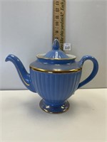 HALL POTTERY PERIWINKLE BLUE 8 CUP TEAPOT #89