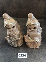 Salt and pepper as pictured Nomes
