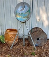 Outdoor Decor & Wooden Spool
