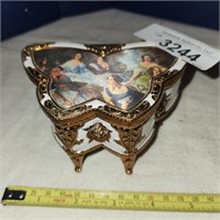 Vintage Musical Jewelry Box FBLA