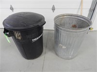 Plastic garbage can with lid and a galvanized can;