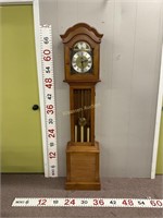 Ridgeway Grandfather Clock Tempus Fugit