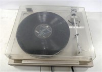 Luxman "PD210 Turntable
