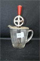VINTAGE EGG BEATER WITH GLASS MEASURE CUP