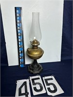 Metal oil lamp w/metal base