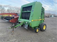 JD 566 baler, 1000 pto, monitor and shaft in shed