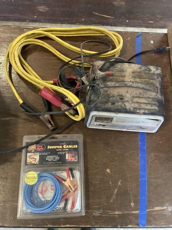 10/2 Amp  Battery Charger Jumper Cables