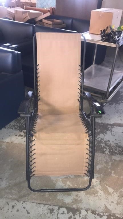 Gravity chair