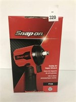 SNAP ON PT338 STUBBY AIR IMPACT WRENCH