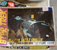 Star Trek Klingon battle cruiser model kit