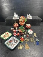 LARGE LOT OF VARIOUS CHRISTMAS DECORATIVE ITEMS