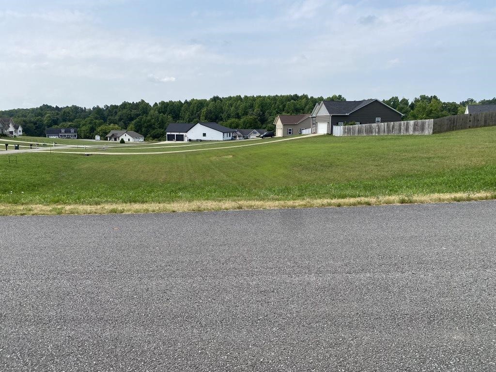 0.6+- Acre Building Lot • Cumby Place Lot 34