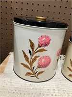 Antique 2 PCs tin canister set