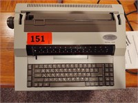 Royal 420 Typewriter