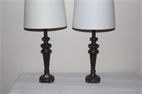 (2) Matching metal lamps