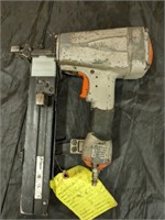 PNEUMATIC NAIL GUN