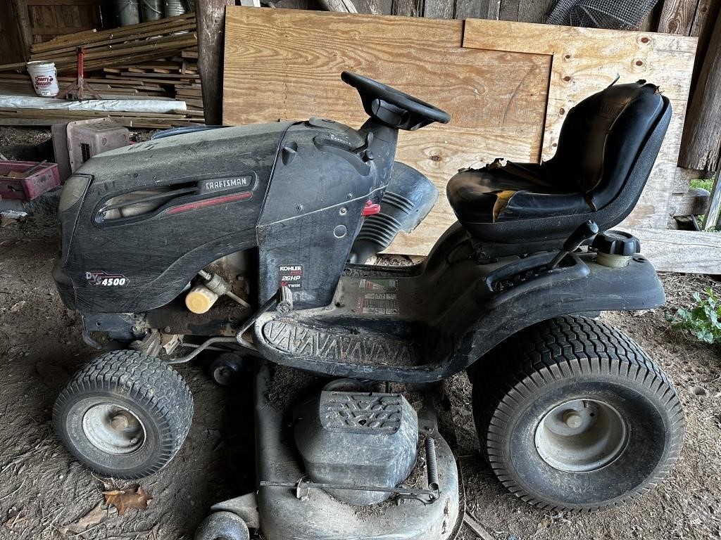 Craftsman Riding Lawnmower Runs Good