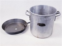 LARGE POT + FRY PAN