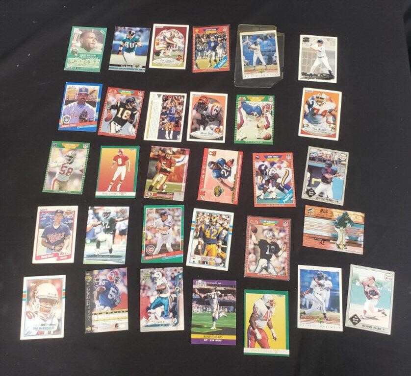 Box of sports cards - various sports