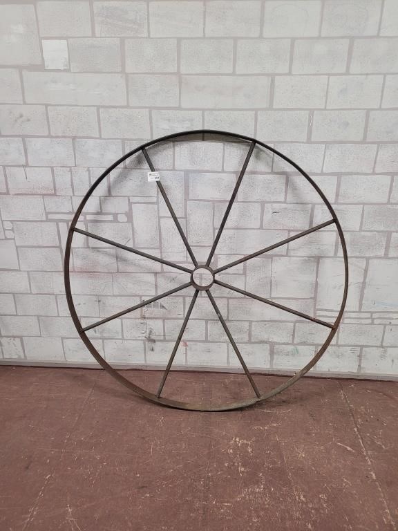 Large metal wagon wheel