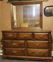 Dresser with Mirror 53.5in.L