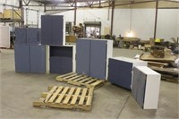 ASSORTED MATCHING WALL MOUNTED CABINETS, APPROX