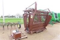 Hi-Qual XL Hyd. Cattle Chute