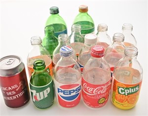 14 bouteilles de liqueur vintages dont rare Pepsi