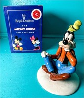 ROYAL DOULTON - MICKEY MOUSE COLLECTION 70TH