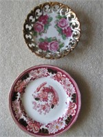 2 Ceramic Plates