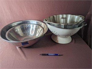 Stainless Steel Bowls, Colander,