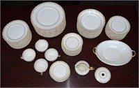 CH. Field Haviland - Limoges Dinner Ware 71 pieces