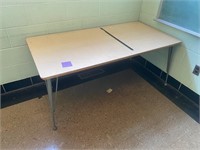 Children Size Working/Play Table