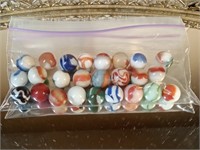 25 vtg Peltier - Christensen & other marbles