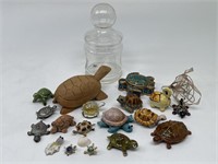 Lot of Turtles, Shells, Glass Jar, Miscellaneous