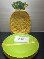 Pineapple serving tray and plates