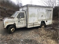 Ford box truck (scrap)