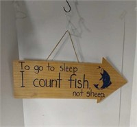 Hanging Wood Sign Count Fish Not Sheep U15E