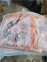 Vintage Hand Quilted Quilt - Approx 80"x76" -