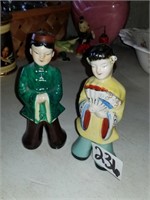 2 pieces of red letter Japan figurines